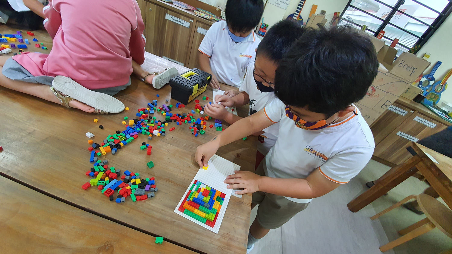 Exploring innovation and design through student-built structures